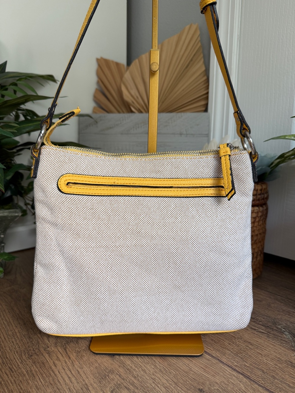 Dana Buchman VL Yellow Flower & Linen Crossbody Shoulder Bag - Picture 3 of 9